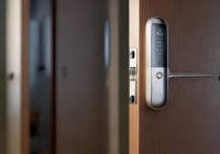 青稞智能锁服务热线全天候守护教导#樱花指纹锁6188：新一代智能锁体验评测